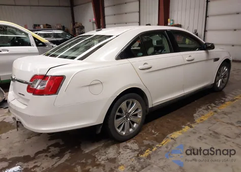 2011 Ford Taurus Limited z USA, uszkodzony, nr VIN 1FAHP2FW0BG188217